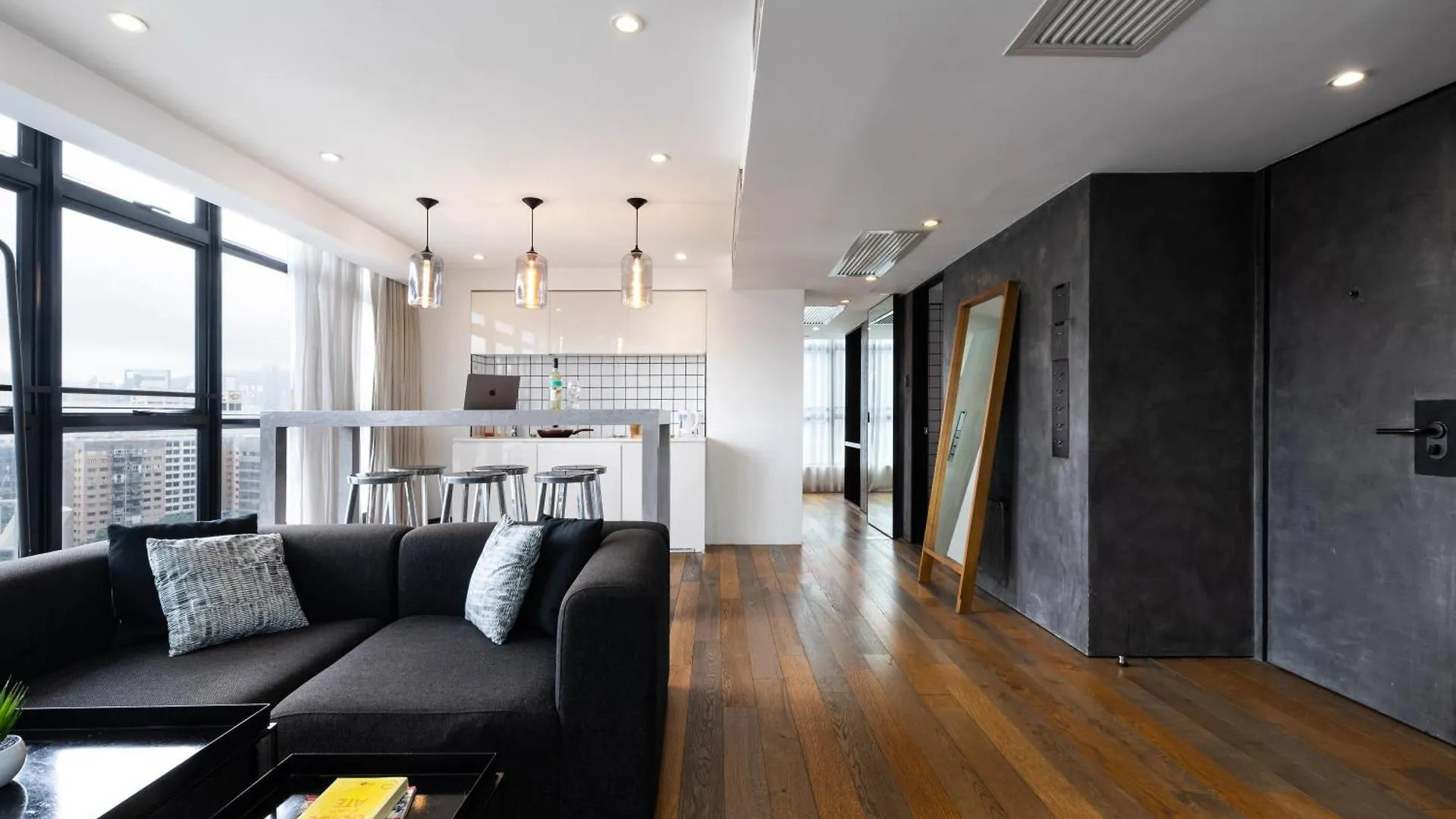 Habyt Austin Avenue Hong Kong Hotel
